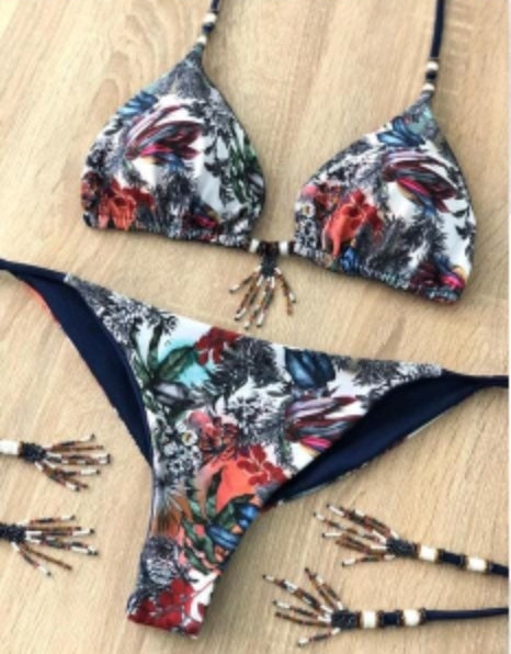 Reversible swimsuit